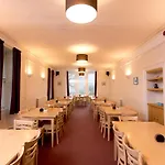 Hostel Yha