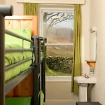 Yha Hostel *